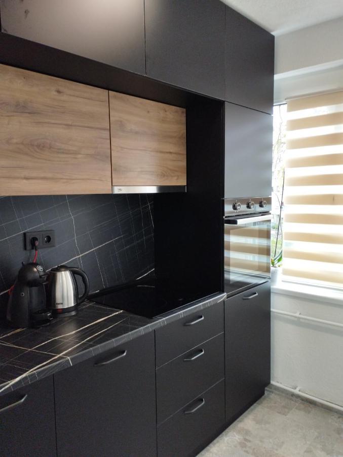 Zeid City Center Apartment Сараево Экстерьер фото